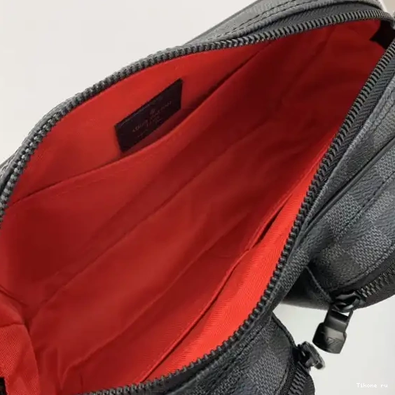 Affordable LOUIS BAG MESSENGER UTILITY VUITTON 0630